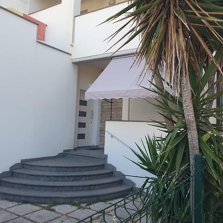 Appartement Lecci Al Mare à San Vincenzo Extérieur photo