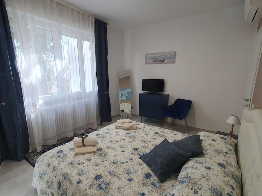 Appartement Lecci Al Mare à San Vincenzo Extérieur photo