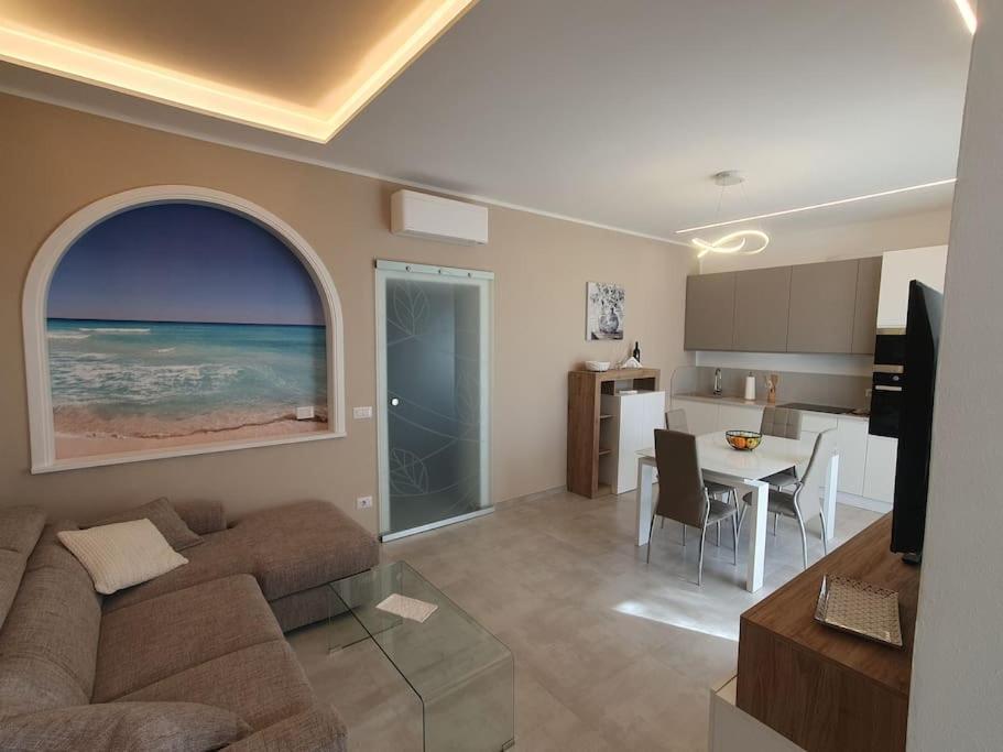 Appartement Lecci Al Mare à San Vincenzo Extérieur photo