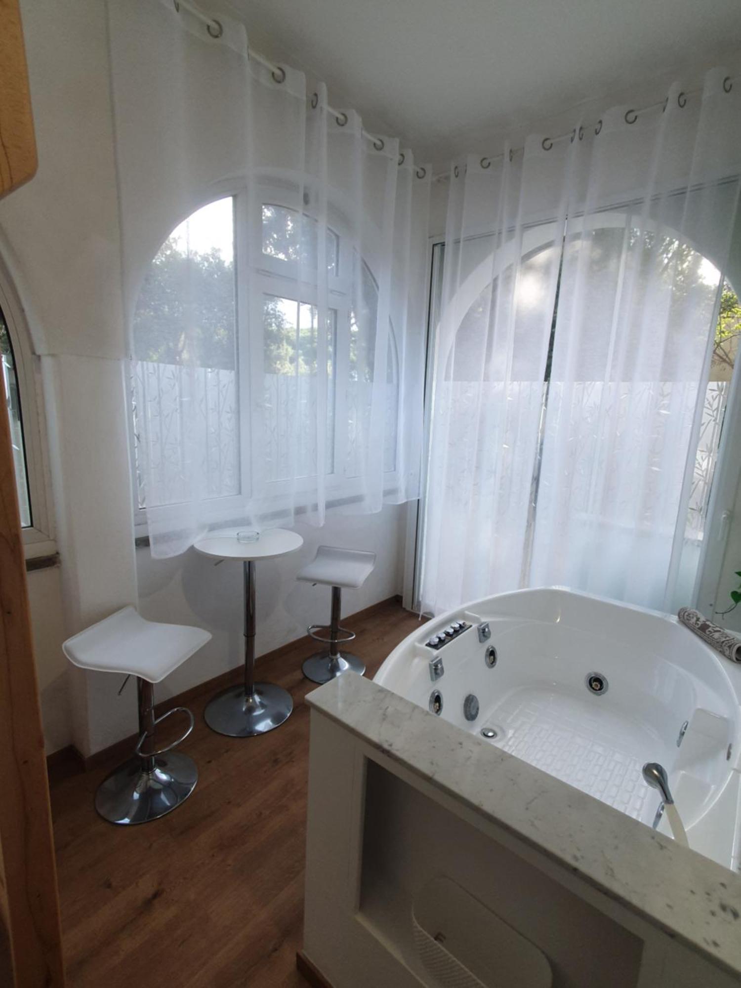 Appartement Lecci Al Mare à San Vincenzo Extérieur photo