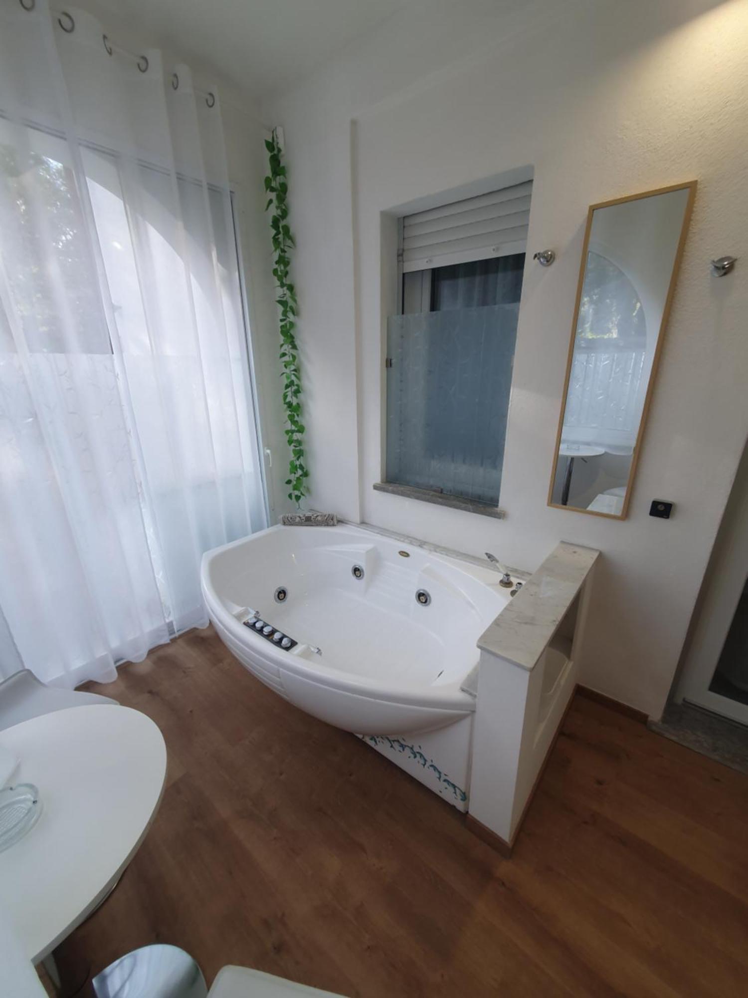 Appartement Lecci Al Mare à San Vincenzo Extérieur photo